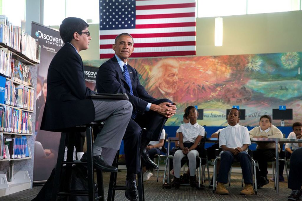 President Obama interviews student