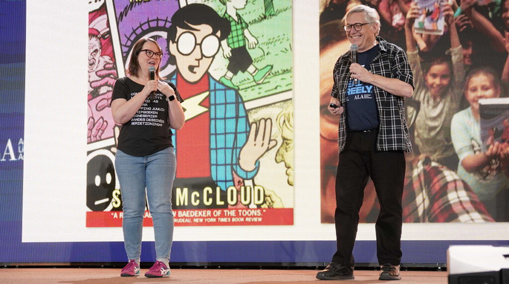 Raina Telgemeier and Scott McCloud at ALA's LibLearnX in Phoenix